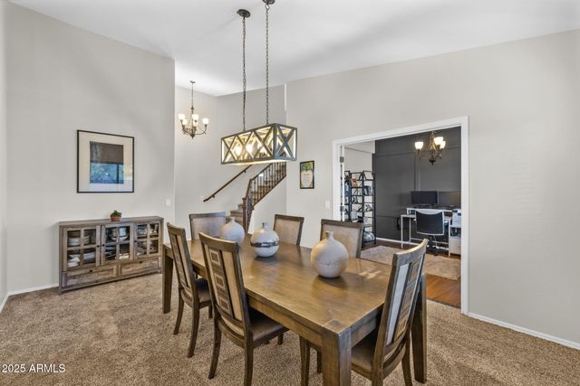 2540 E MISTY WILLOW Lane, Phoenix, AZ 85024