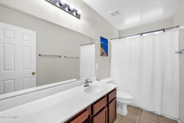 2540 E MISTY WILLOW Lane, Phoenix, AZ 85024