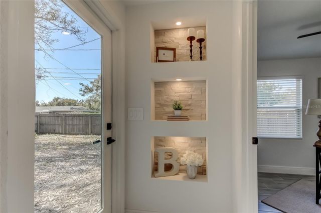 509 11TH STREET NW, Largo, FL 33770