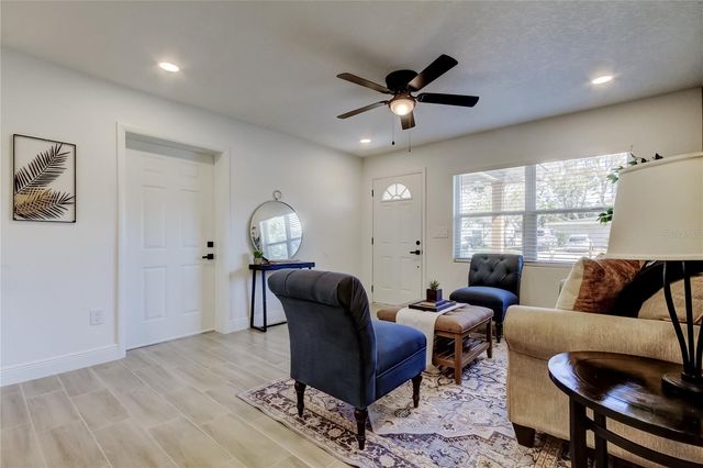 509 11TH STREET NW, Largo, FL 33770