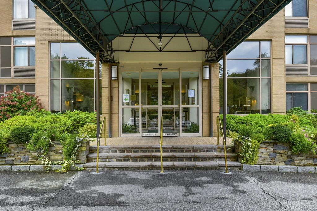 35 N Chatsworth Avenue 6C, Larchmont, NY 10538 — exterior