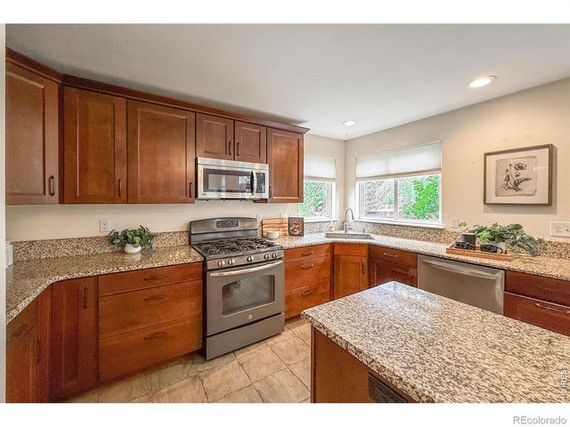 584 Sugar Mill Place, Longmont, CO 80504