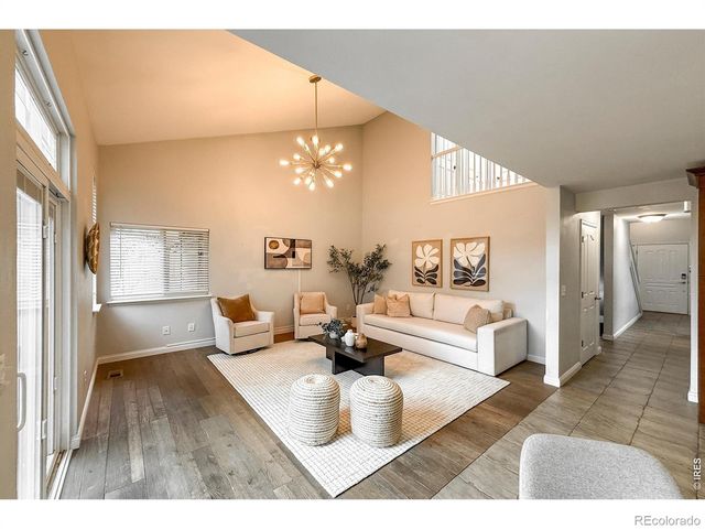 584 Sugar Mill Place, Longmont, CO 80504