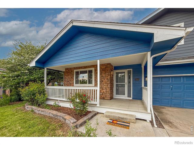 584 Sugar Mill Place, Longmont, CO 80504