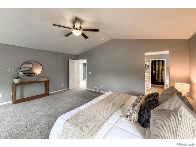 584 Sugar Mill Place, Longmont, CO 80504