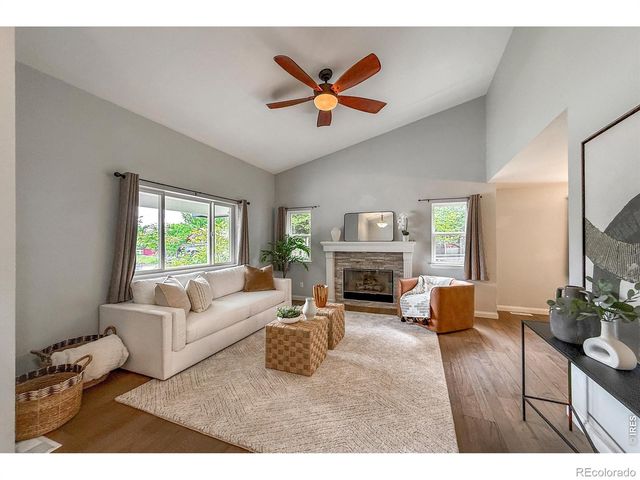 584 Sugar Mill Place, Longmont, CO 80504