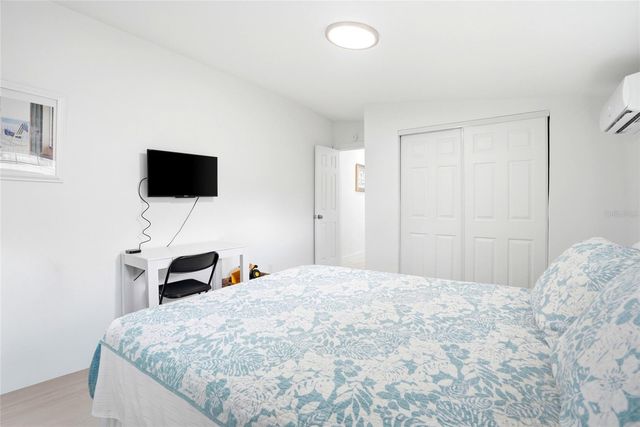 4027 HUNTINGTON STREET NE, St Petersburg, FL 33703