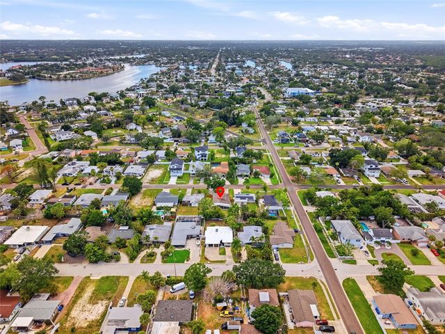 4027 HUNTINGTON STREET NE, St Petersburg, FL 33703