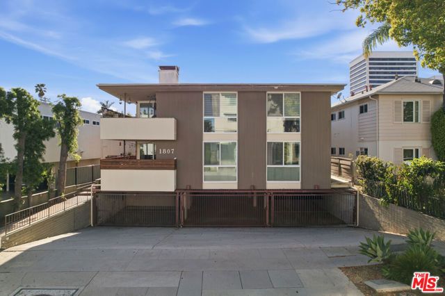 1807 Camden Avenue 4, Los Angeles, CA 90025
