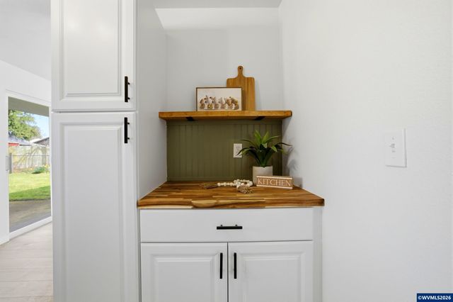 4665 Horseshoe Ct SE, Salem, OR 97317