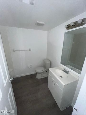 1919 Lillie ST H, Fort Myers, FL 33916