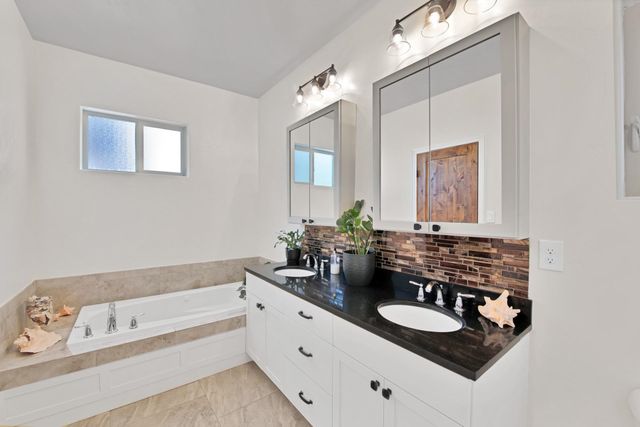 822 Cabernet Court, Palisade, CO 81526