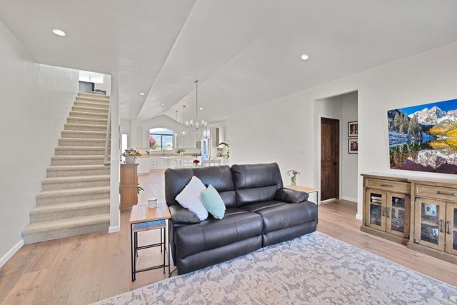 822 Cabernet Court, Palisade, CO 81526