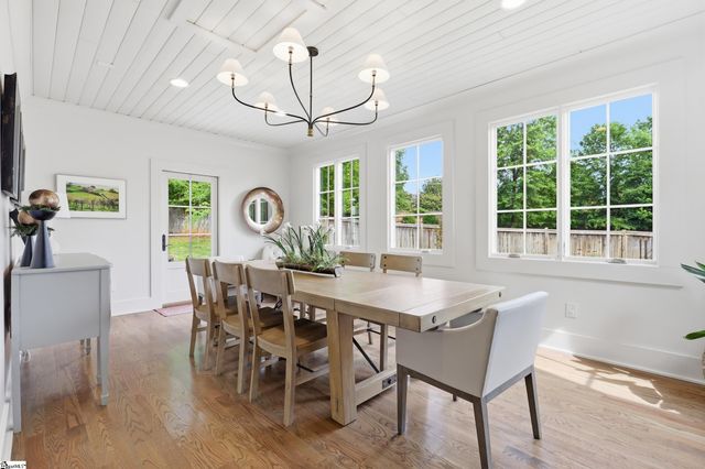 21 Parkside Drive, Greenville, SC 29609
