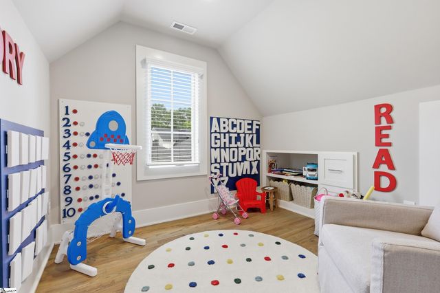 21 Parkside Drive, Greenville, SC 29609