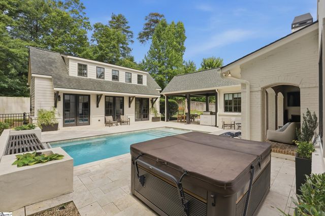 21 Parkside Drive, Greenville, SC 29609