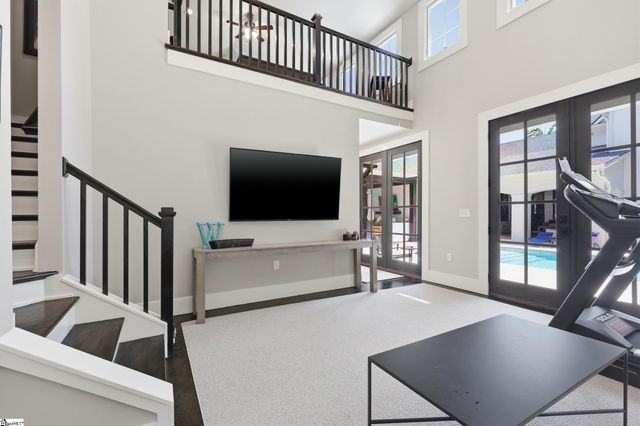 21 Parkside Drive, Greenville, SC 29609