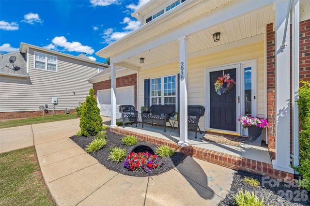 2938 Huckleberry Hill Drive, Fort Mill, SC 29715