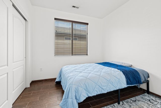 769 N SKIPTON DR, North Salt Lake, UT 84054