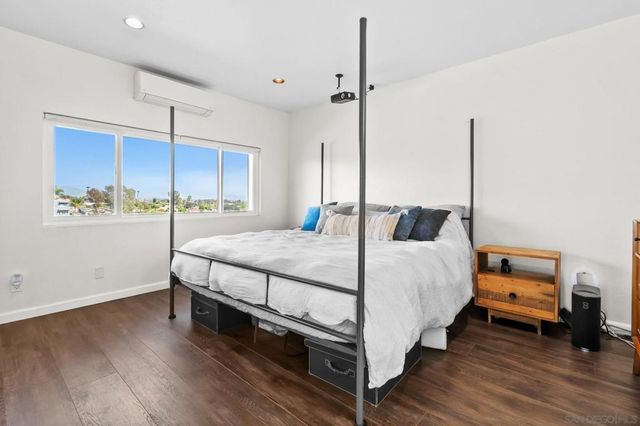 1449 Edgemont Street, San Diego, CA 92102