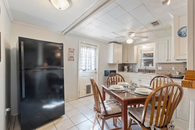 1205 Henry St, Benton, AR 72015