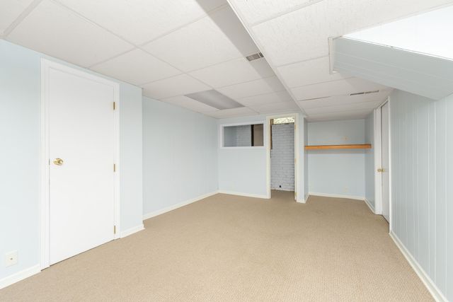 213 E Van Hoesen Boulevard, Portage City, MI 49002