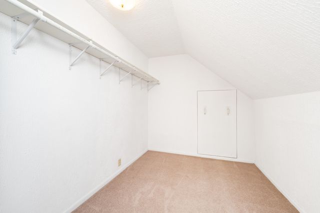 213 E Van Hoesen Boulevard, Portage City, MI 49002