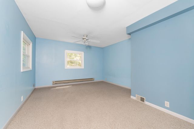 213 E Van Hoesen Boulevard, Portage City, MI 49002