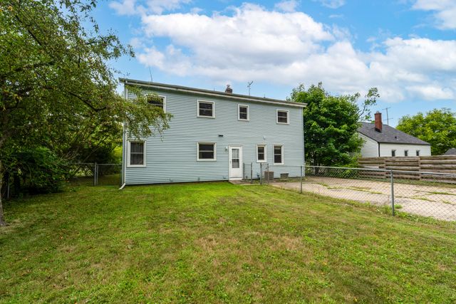 213 E Van Hoesen Boulevard, Portage City, MI 49002