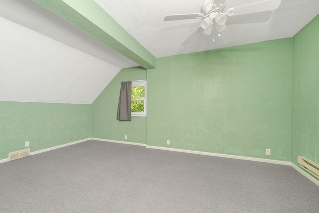 213 E Van Hoesen Boulevard, Portage City, MI 49002