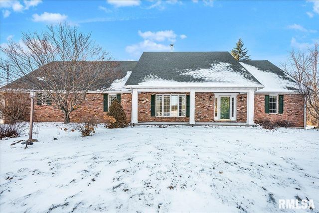 17215 N MANGOLD Road, Edelstein, IL 61526