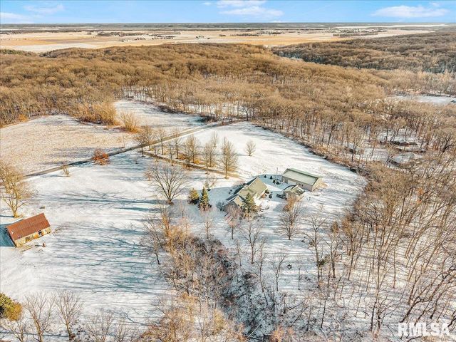 17215 N MANGOLD Road, Edelstein, IL 61526