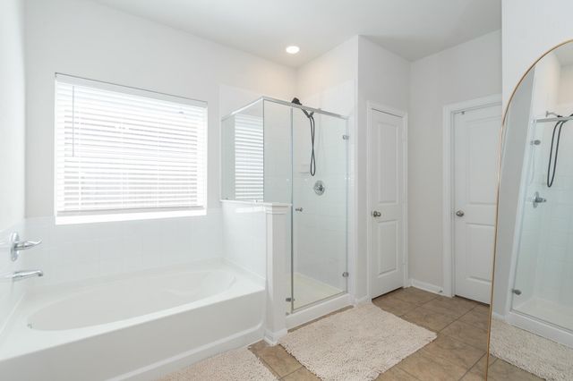 505 Prairie Grass Trail, Clute, TX 77531