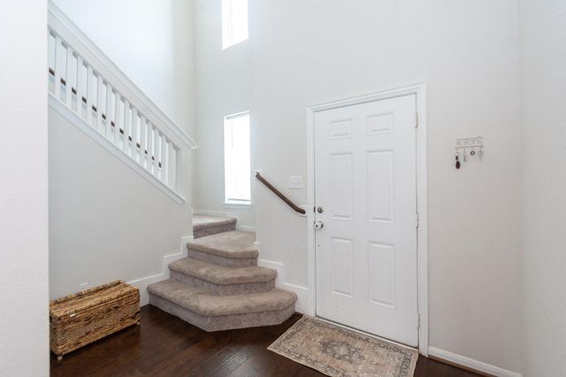 505 Prairie Grass Trail, Clute, TX 77531