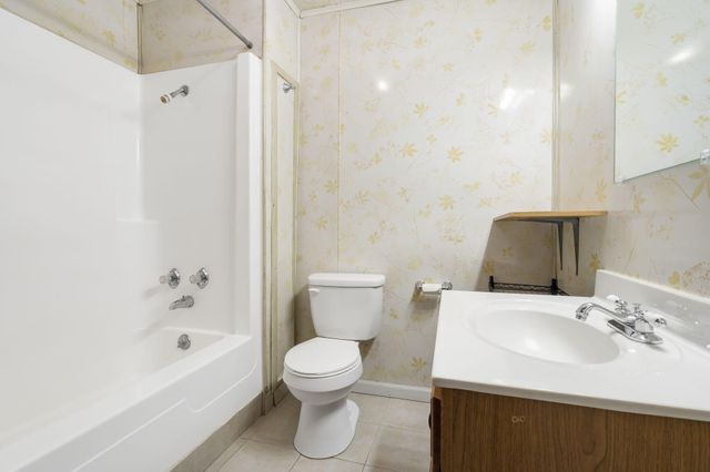 455 Eagle Drive, Reeds Spring, MO 65737