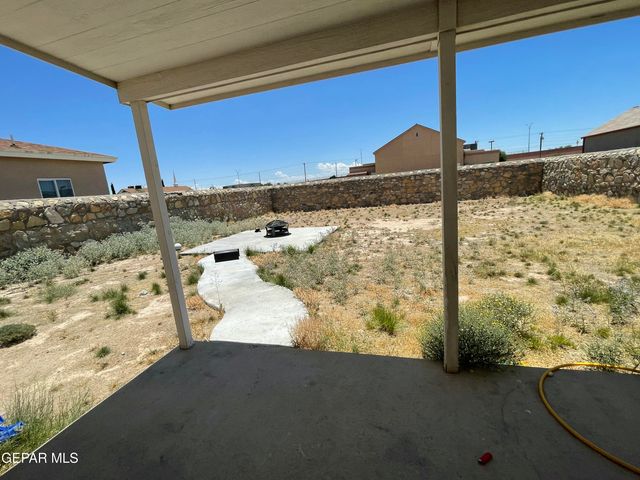 6016 Honeybee Court, El Paso, TX 79924