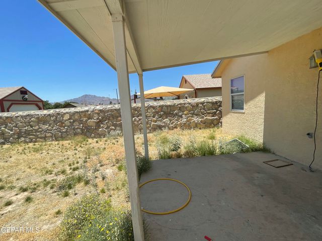 6016 Honeybee Court, El Paso, TX 79924