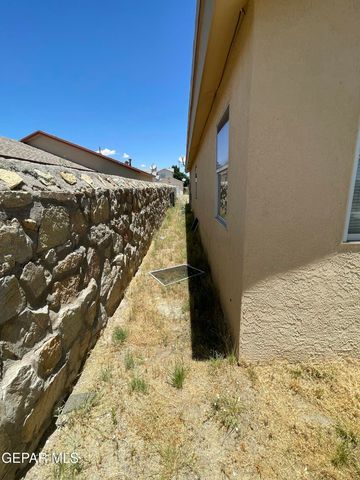 6016 Honeybee Court, El Paso, TX 79924