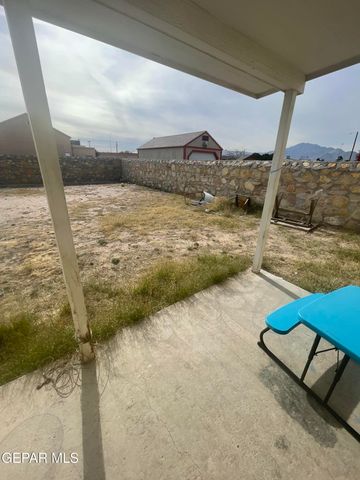 6016 Honeybee Court, El Paso, TX 79924