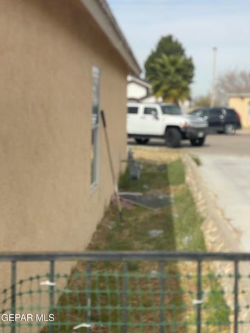 6016 Honeybee Court, El Paso, TX 79924