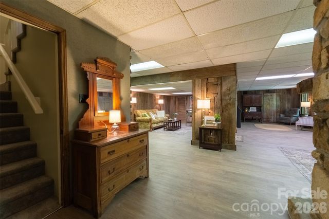77 Oakwood Lane, Sylva, NC 28779