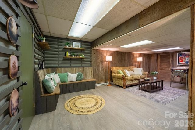 77 Oakwood Lane, Sylva, NC 28779