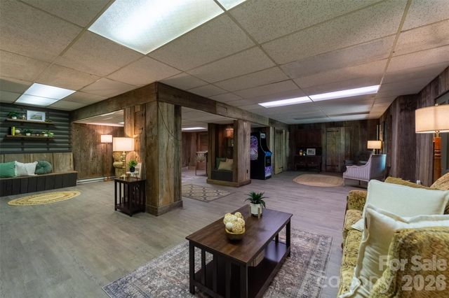 77 Oakwood Lane, Sylva, NC 28779