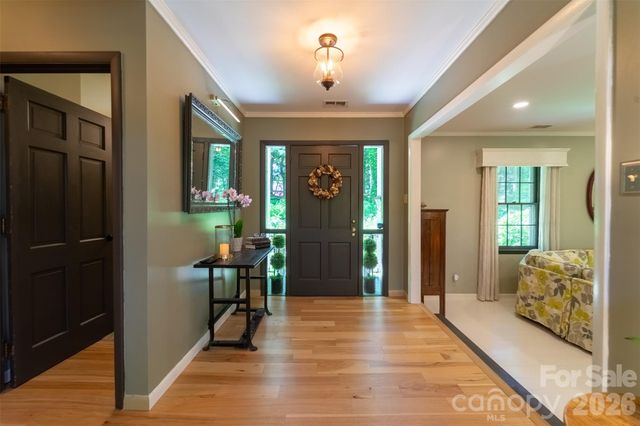 77 Oakwood Lane, Sylva, NC 28779