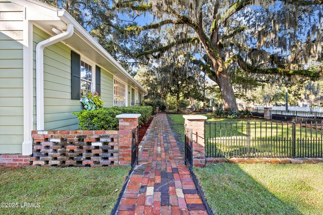2312 Depot Road, Beaufort, SC 29902