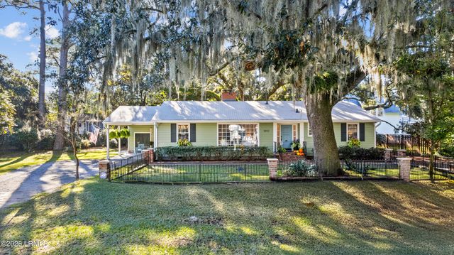 2312 Depot Road, Beaufort, SC 29902