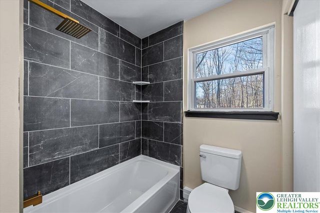 57 Frost Lane, Penn Forest Twp, PA 18210