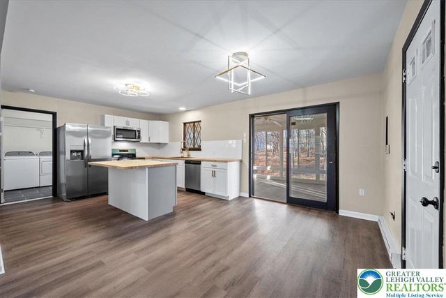 57 Frost Lane, Penn Forest Twp, PA 18210