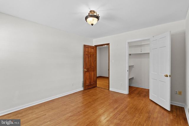 6713 BRIARCROFT ST, Clifton, VA 20124