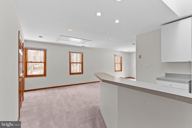 6713 BRIARCROFT ST, Clifton, VA 20124